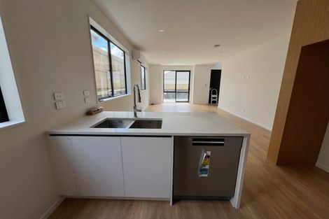 Photo of property in 255b Hill Road, The Gardens, Auckland, 2105
