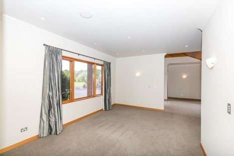 Photo of property in 28 Osborne Road, Horsham Downs, Hamilton, 3281