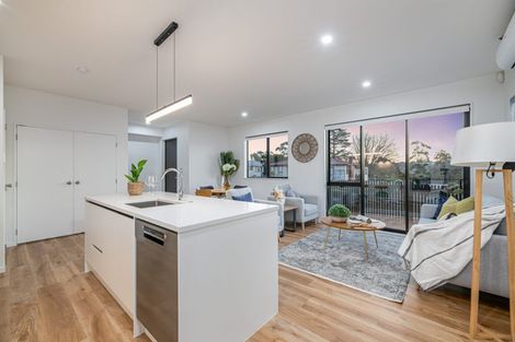 Photo of property in 1/29 Tudor Road, Henderson, Auckland, 0610