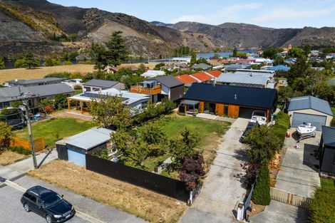 Photo of property in 14 Ortive Street, Cromwell, 9310