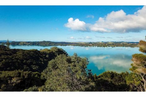 Photo of property in 15 Bush Point Road, Kerikeri, 0294