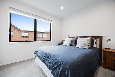 Photo of property in 7 Oyster Drive, Whenuapai, Auckland, 0618