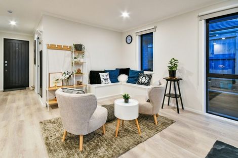 Photo of property in 18 Leathem Crescent, Pokeno, 2402