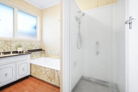 Photo of property in 5 Clark Place, Hillcrest, Hamilton, 3216