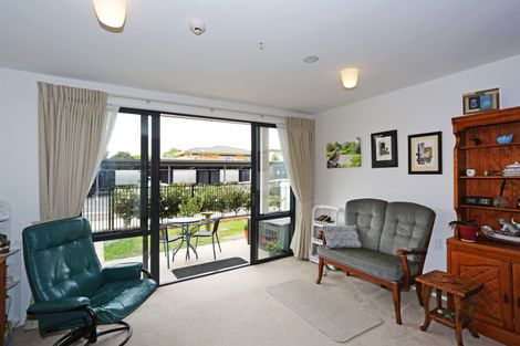 Photo of property in 102/102 Edinburgh Street, Pukekohe, 2120