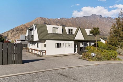 Photo of property in 3 Remarkables Crescent, Frankton, Queenstown, 9300