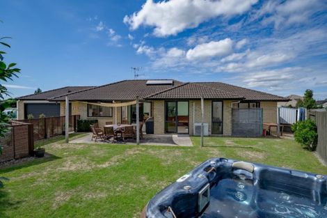 Photo of property in 9 Reefton Place, Papamoa Beach, Papamoa, 3118