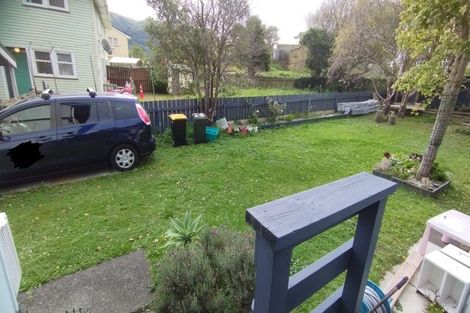 Photo of property in 22 Anthony Street, Tawa, Wellington, 5028