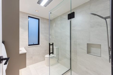 Photo of property in 7 Headsail Drive, Long Bay, Auckland, 0630