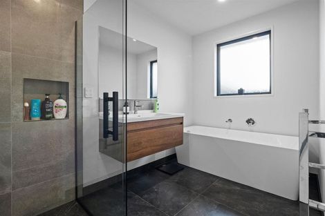 Photo of property in 7 Olearia Lane, Halswell, Christchurch, 8025