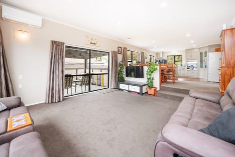 Photo of property in 15 Mountfort Grove, Feilding, 4702