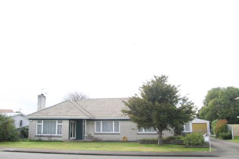 Photo of property in 104 Warwick Road, Mayfair, Hastings, 4122