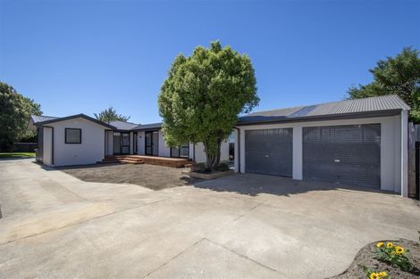 Photo of property in 17 Rossiter Avenue, Redwood, Christchurch, 8051
