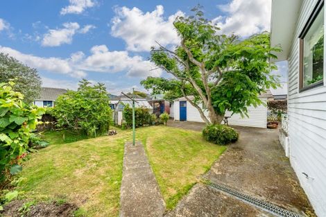 Photo of property in 23 Routley Crescent, Elderslea, Upper Hutt, 5018