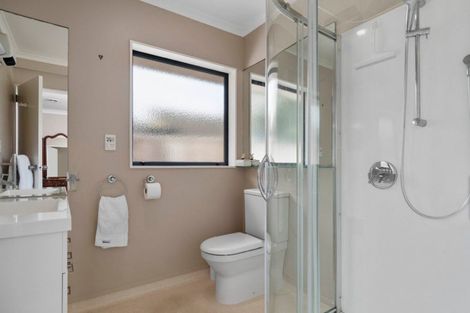 Photo of property in 16 Palm Beach Boulevard, Papamoa Beach, Papamoa, 3118