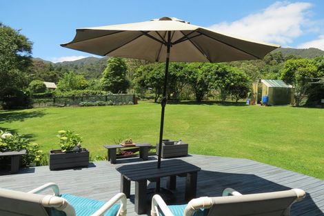 Photo of property in 2710 Rings Road, Coromandel, 3506