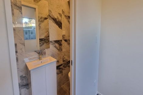 Photo of property in 19b Eastview Road, Glen Innes, Auckland, 1072