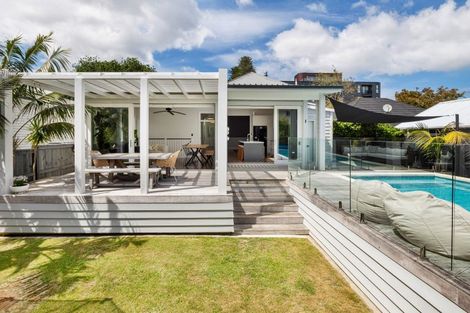 Photo of property in 10 Asquith Avenue, Mount Albert, Auckland, 1025