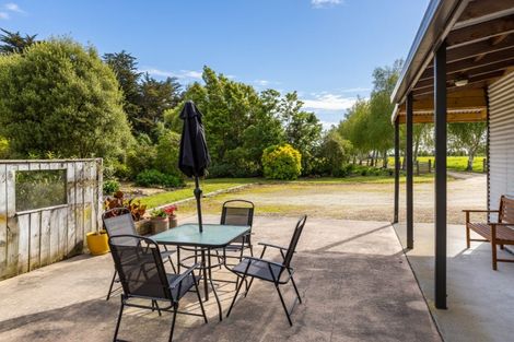 Photo of property in 252 East Taratahi Road, East Taratahi, Masterton, 5887