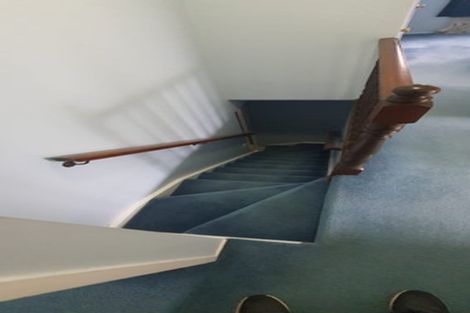 Photo of property in 2/7 Roseberry Avenue, Birkenhead, Auckland, 0626