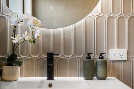 Photo of property in 3/5 Pullum Street, Birkenhead, Auckland, 0626