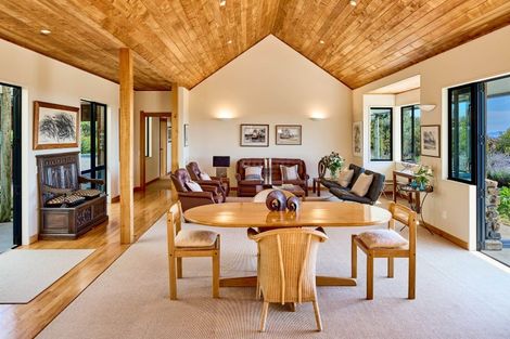 Photo of property in 57 Octavius Road, Peka Peka, Waikanae, 5391