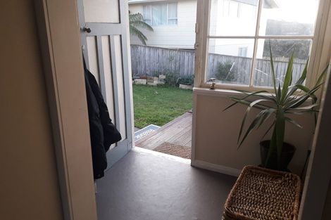 Photo of property in 11 Lancewood Grove, Ranui, Porirua, 5024