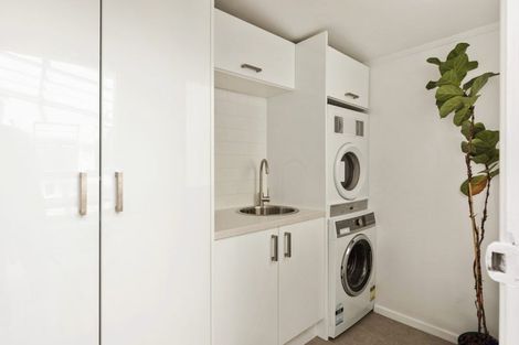 Photo of property in 9 Te Whiti Street, Kilbirnie, Wellington, 6022