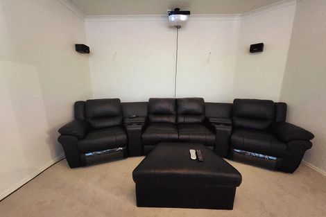 Photo of property in 1095 Queen Street East, Levin, 5571