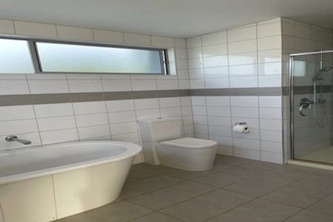 Photo of property in 35u Garnet Road, Westmere, Auckland, 1022