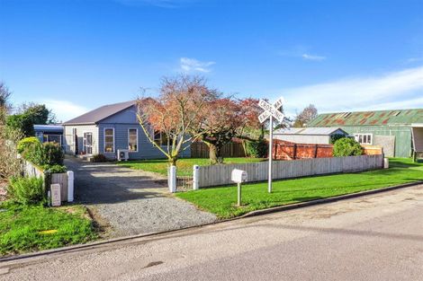 Photo of property in 14 Delamaine Street, Hinds, Ashburton, 7775
