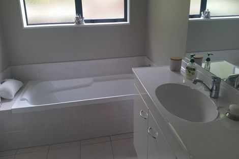 Photo of property in 34 Beaumaris Boulevard, Bethlehem, Tauranga, 3110