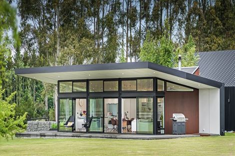 Photo of property in 1131 Old West Coast Road, West Melton, Christchurch, 7671