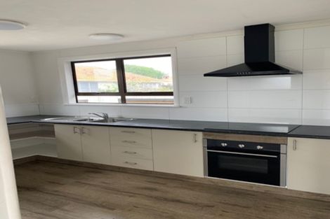 Photo of property in 74a Cambridge Terrace, Waterloo, Lower Hutt, 5011