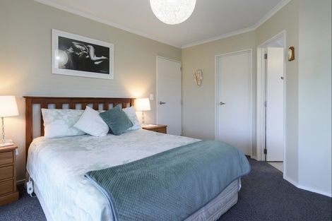 Photo of property in 12 Vantage Place, Omokoroa, 3114