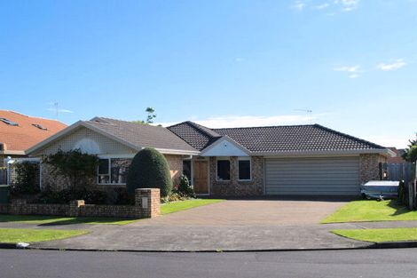 Photo of property in 6 Mt Blanc Place, Northpark, Auckland, 2013