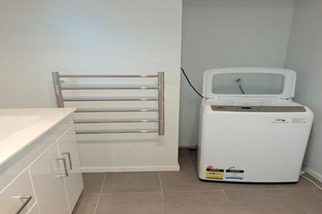 Photo of property in 107 Parkvale Road, Karori, Wellington, 6012