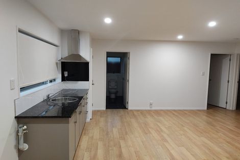 Photo of property in 419 Bucklands Beach Road, Bucklands Beach, Auckland, 2012