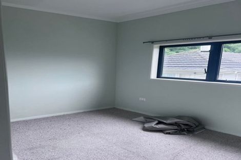 Photo of property in 24 Korau Grove, Stokes Valley, Lower Hutt, 5019