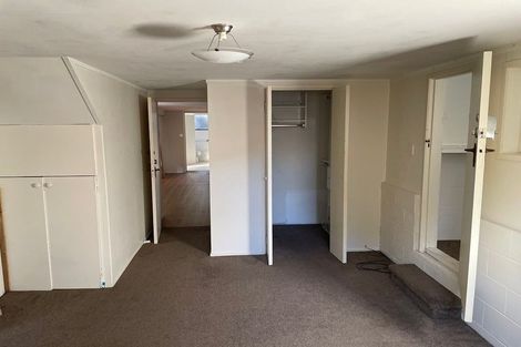 Photo of property in 2/3 Glencourt Place, Glenfield, Auckland, 0629