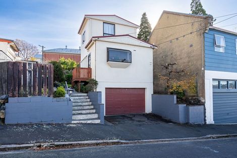 Photo of property in 10 Fernhill Street, Dunedin Central, Dunedin, 9016