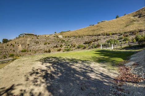 Photo of property in 56 Tironui Drive, Taradale, Napier, 4112