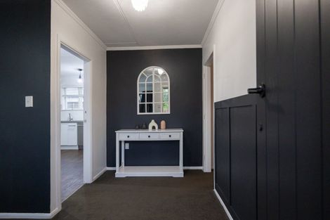 Photo of property in 17 Winchester Street, Awapuni, Palmerston North, 4412
