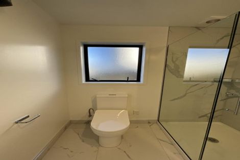 Photo of property in 3/231 Marine Parade, Seatoun, Wellington, 6022