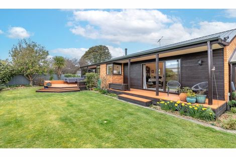 Photo of property in 9 Holcroft Court, Rangiora, 7400