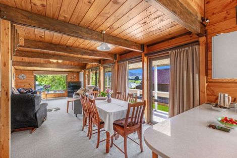 Photo of property in 33 Aotea Crescent, Gore, 9710