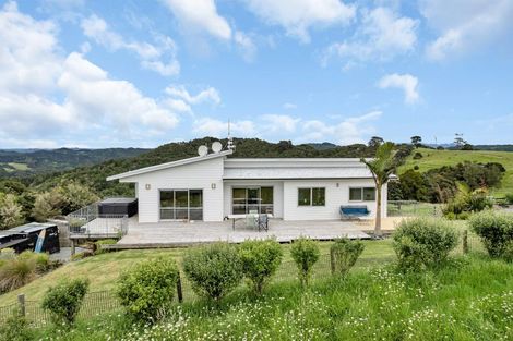 Photo of property in 93 Palmer Road, Waipu, 0582