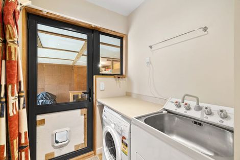 Photo of property in 2 Porter Place, Castle Hill, Springfield, 7580