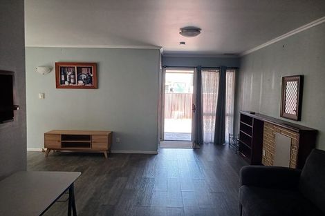 Photo of property in 668a Pioneer Highway, Highbury, Palmerston North, 4412
