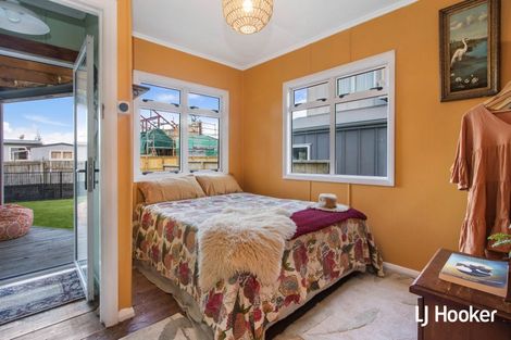 Photo of property in 12 Marine Avenue, Waihi Beach, 3611